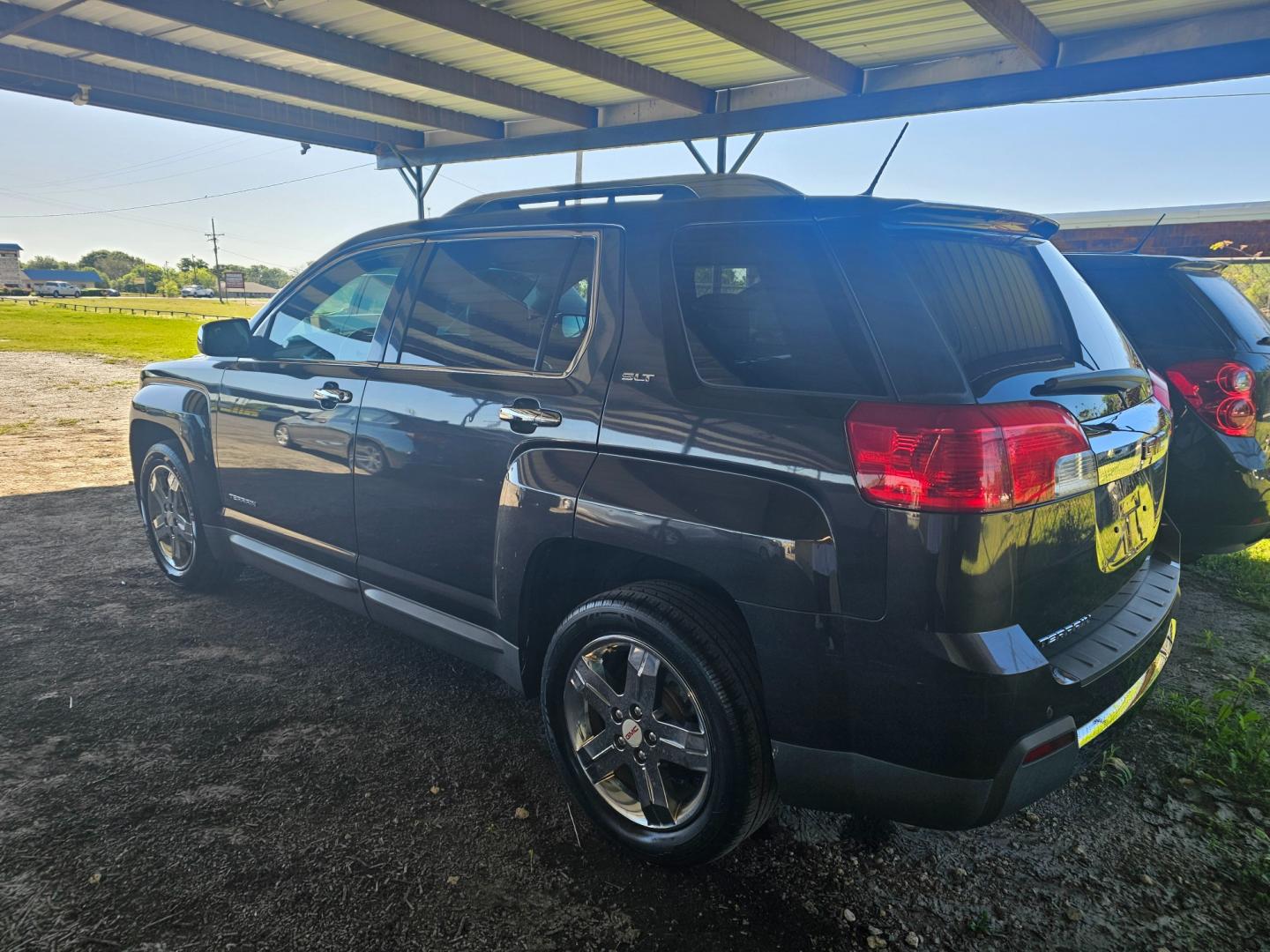 2013 GRAY GMC Terrain SLT2 FWD (2GKALWEK0D6) with an 2.4L L4 DOHC 16V FFV engine, 6-Speed Automatic transmission, located at 533 S Seven Points BLVD, Seven Points, TX, 75143, (430) 255-4030, 32.313999, -96.209351 - Photo#3